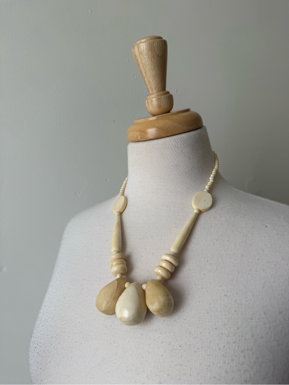 Vintage Artisan Statement Necklace Natural Carved Bone? Bead Necklace